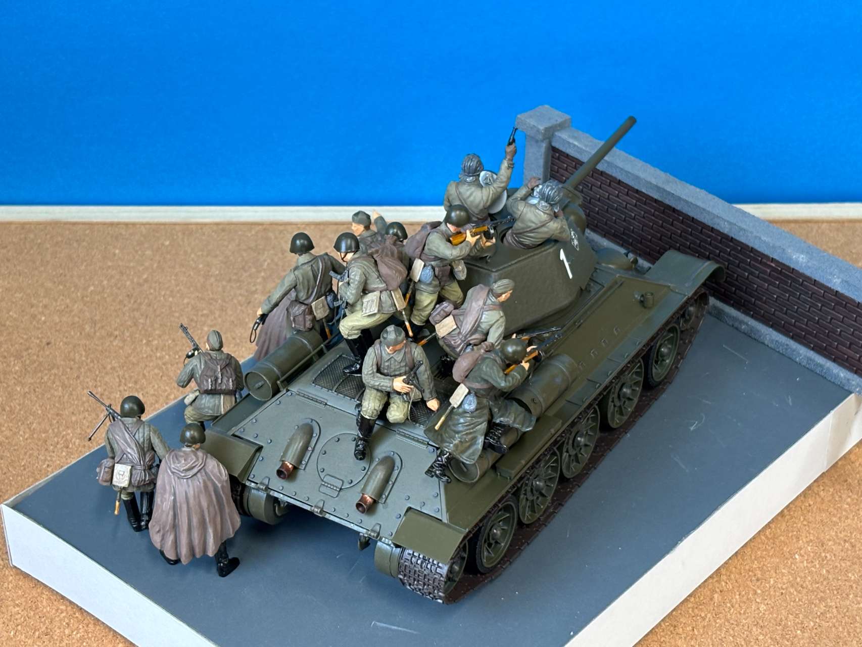 1/35 ソビエト T34/76 1943年型 【35059】 | タミヤ | タミヤ 59T34/76