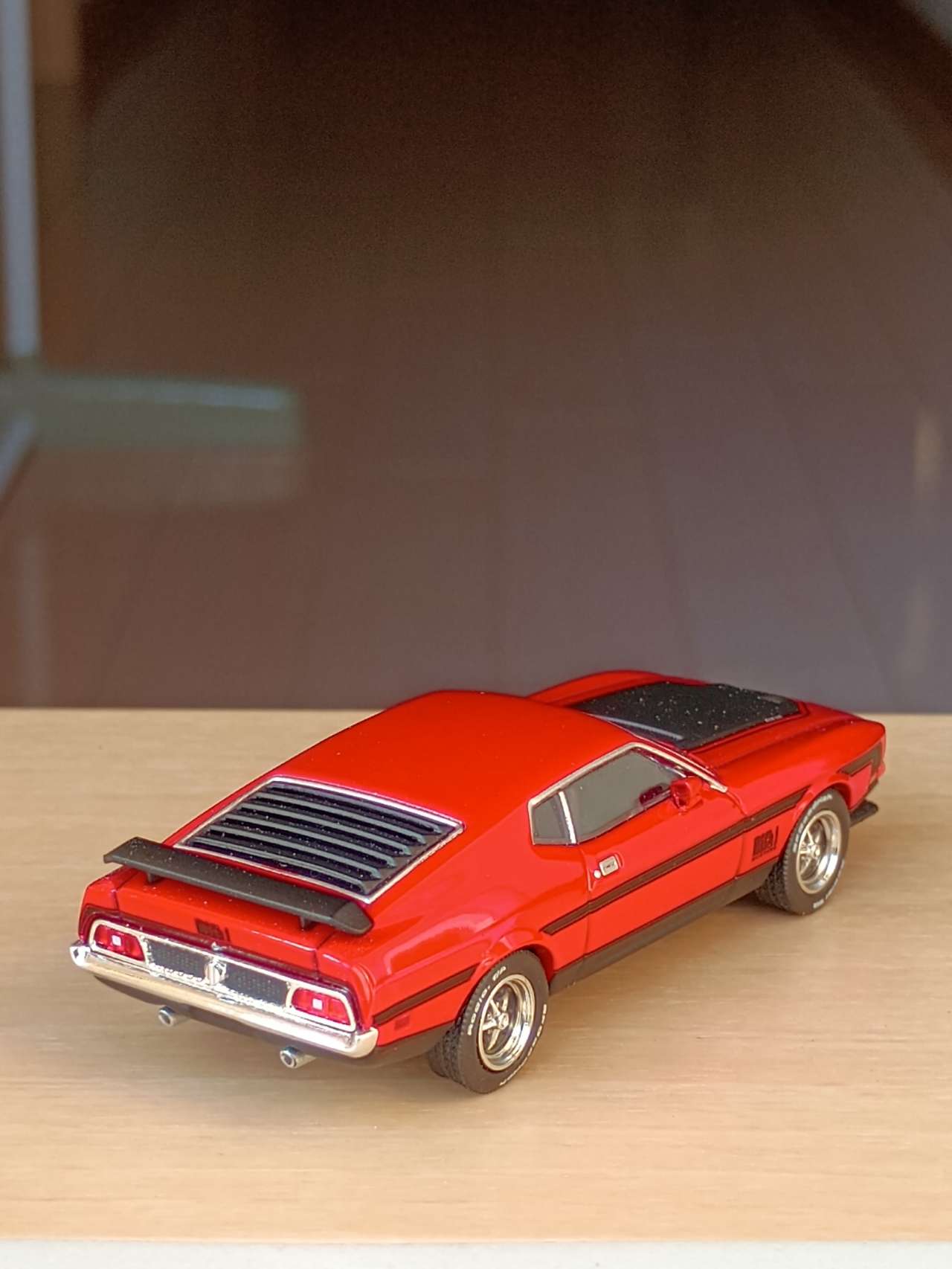 1/64 フォード マスタング マッハ1 1971 レースレッド(左ハンドル