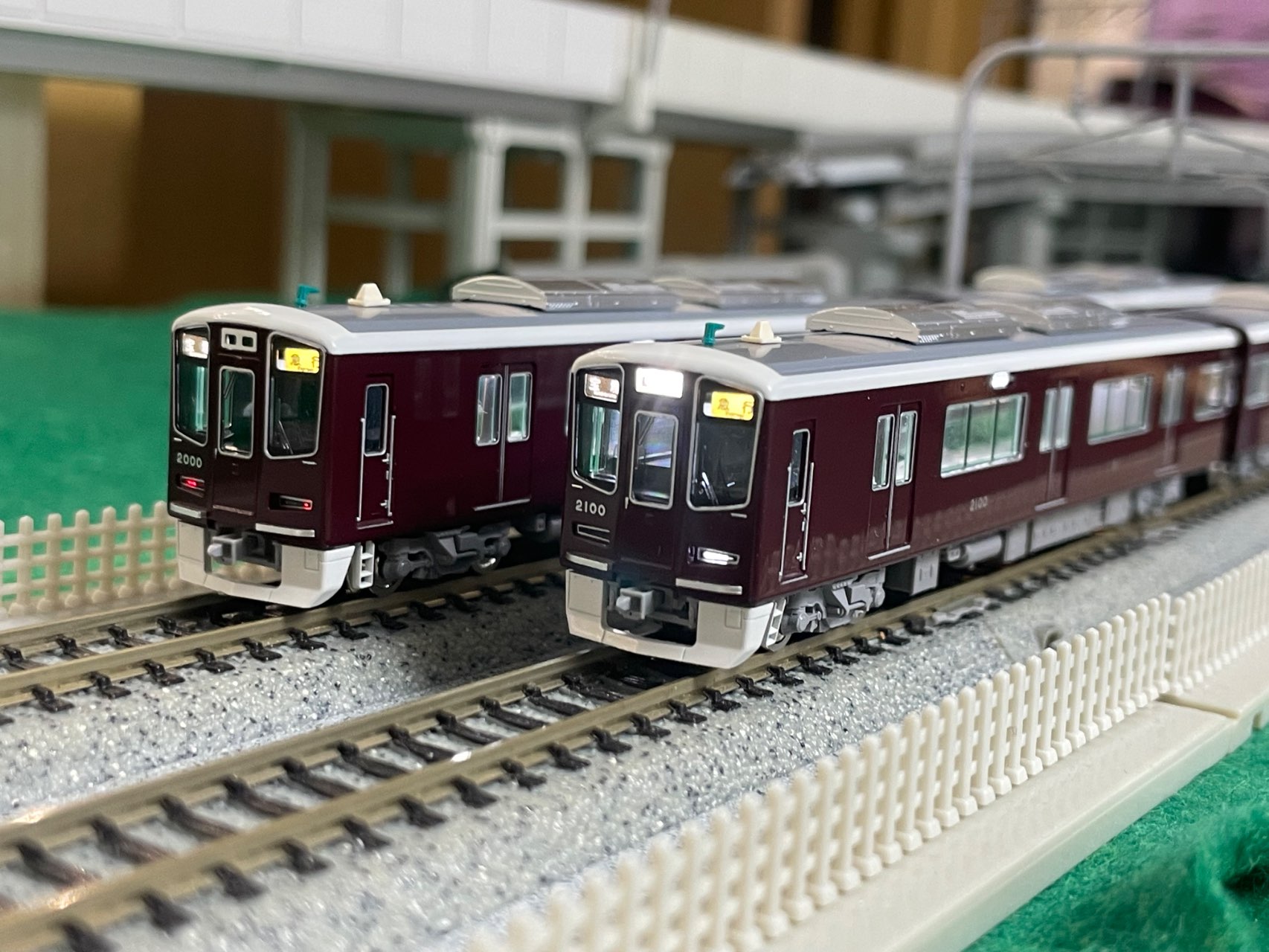 N) 97217 阪急電鉄 新2000系（宝塚線・第1編成）基本セット(4両
