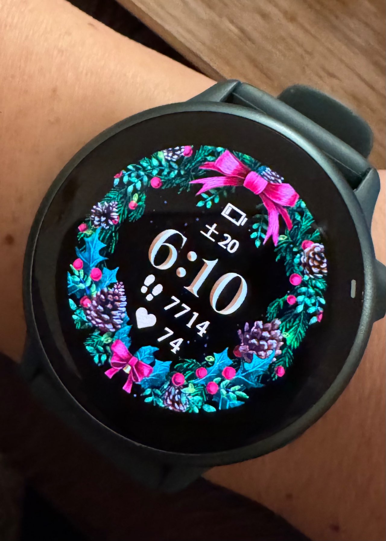 vivoactive 6 Jasper Green / J. Green Metallic 【Suica対応