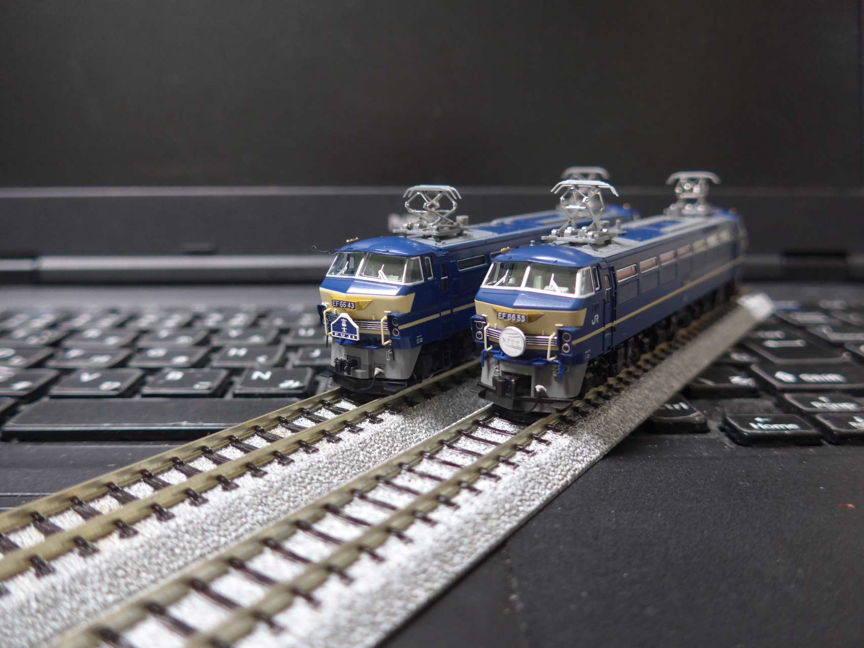 再生産】(N) 3090-3 EF66 0番台後期形 ブルートレイン牽引機 | カトー