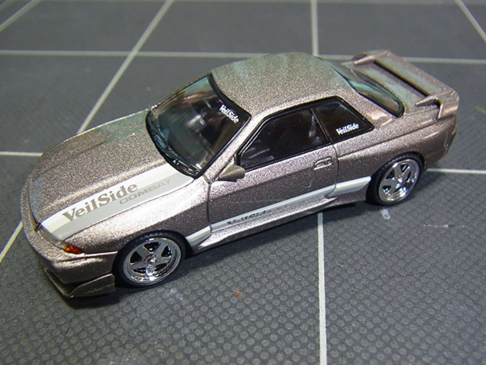 1/64 Nissan スカイライン GT-R R32 Veilside コンバット C-I