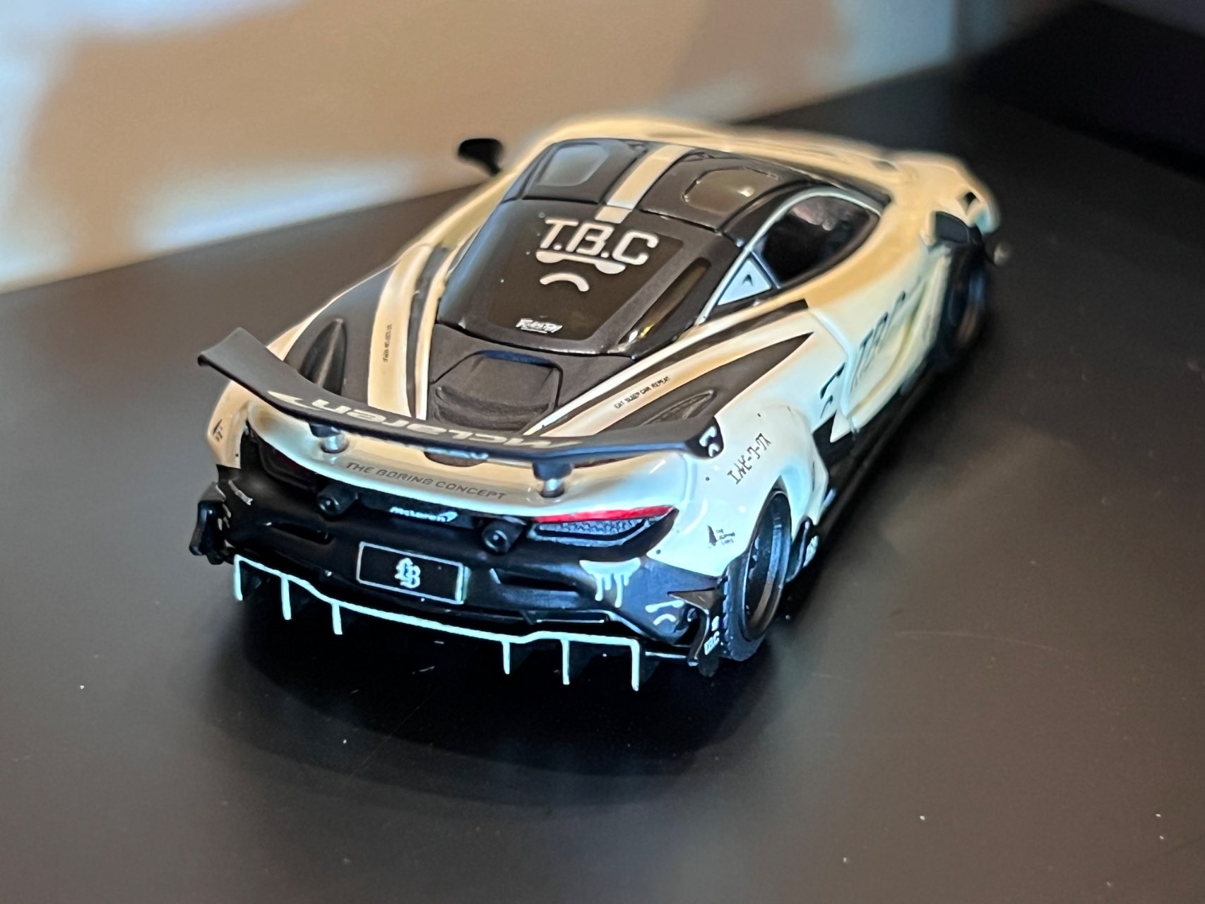 1/64 マクラーレン 720S LB☆Works The Boring Concept(左ハンドル