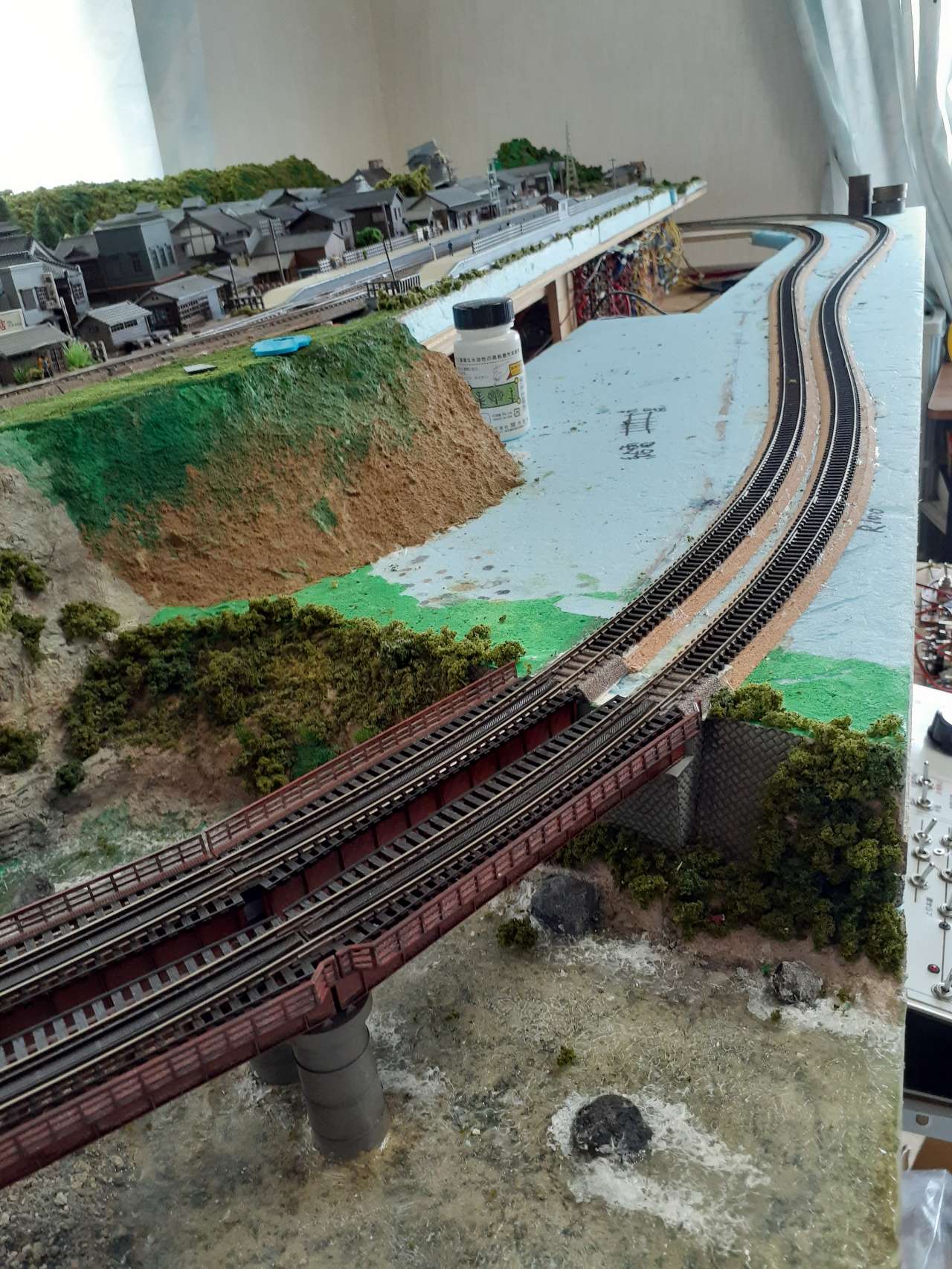 再生産】24-010 コルク道床900mm【1BOX＝10本入り】 | カトー | カトー