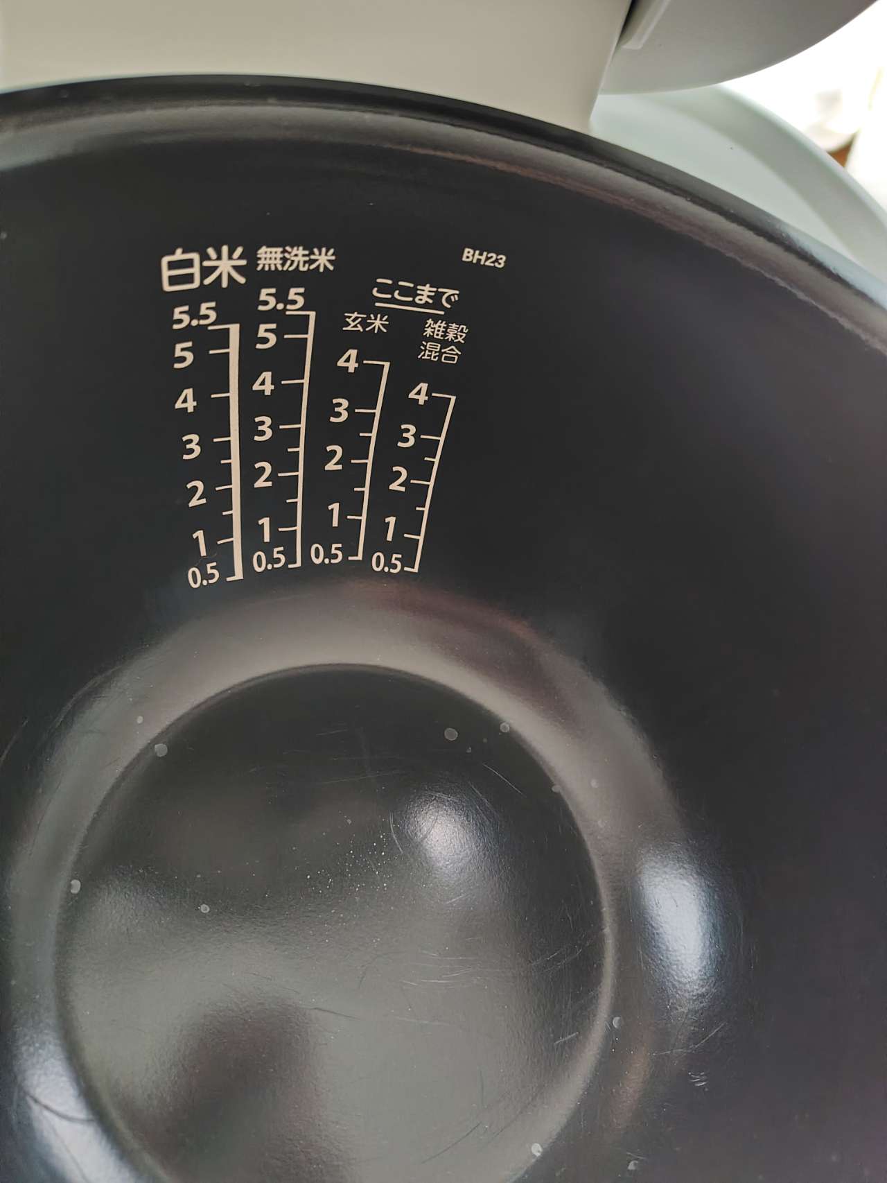 IHジャー炊飯器（5.5合炊き） ホワイト | 東芝 | RC-10BHW-W | Joshin