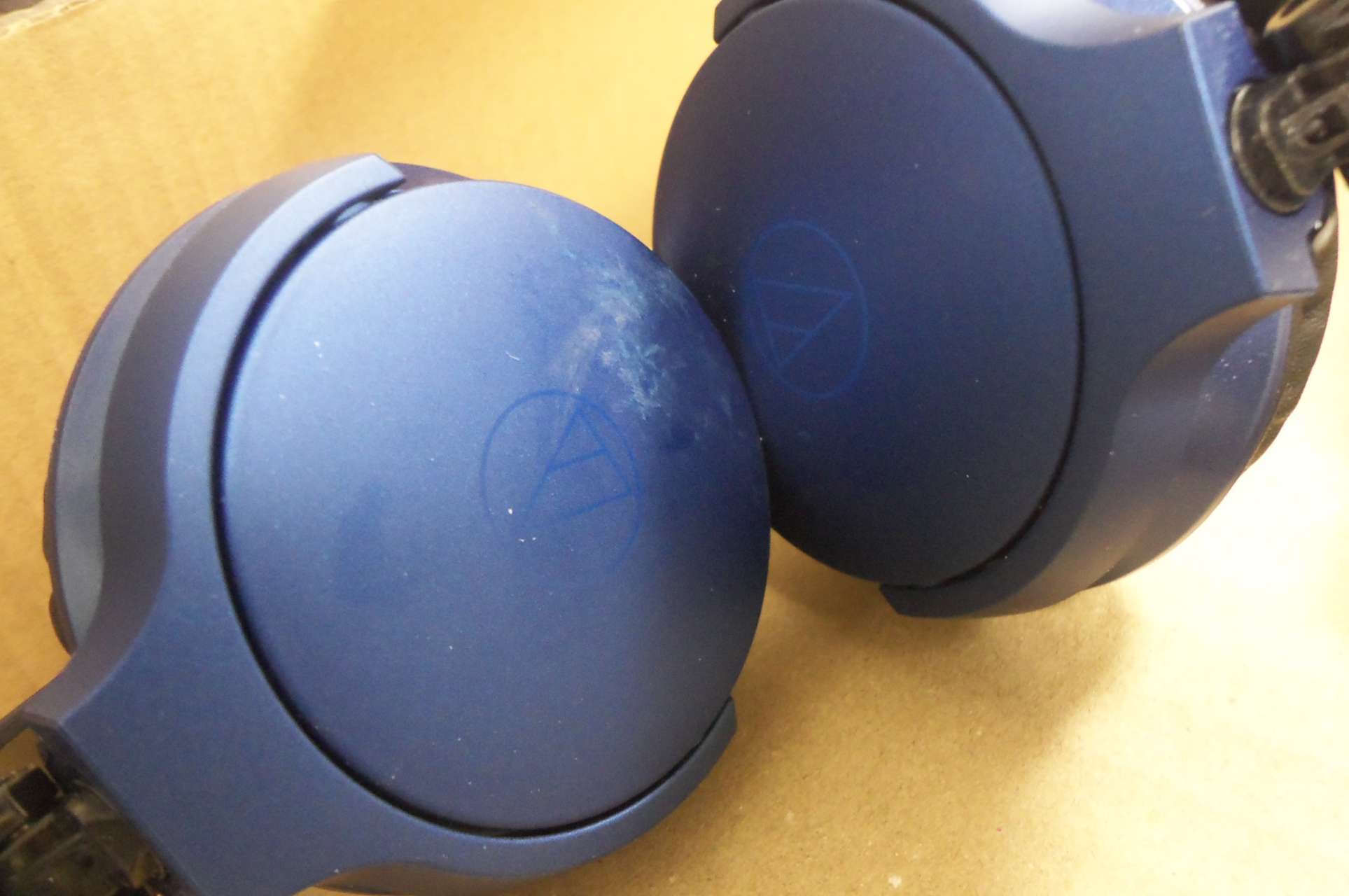 中古品】audio-technica SoundReality ポータブルオンイヤーヘッドホン