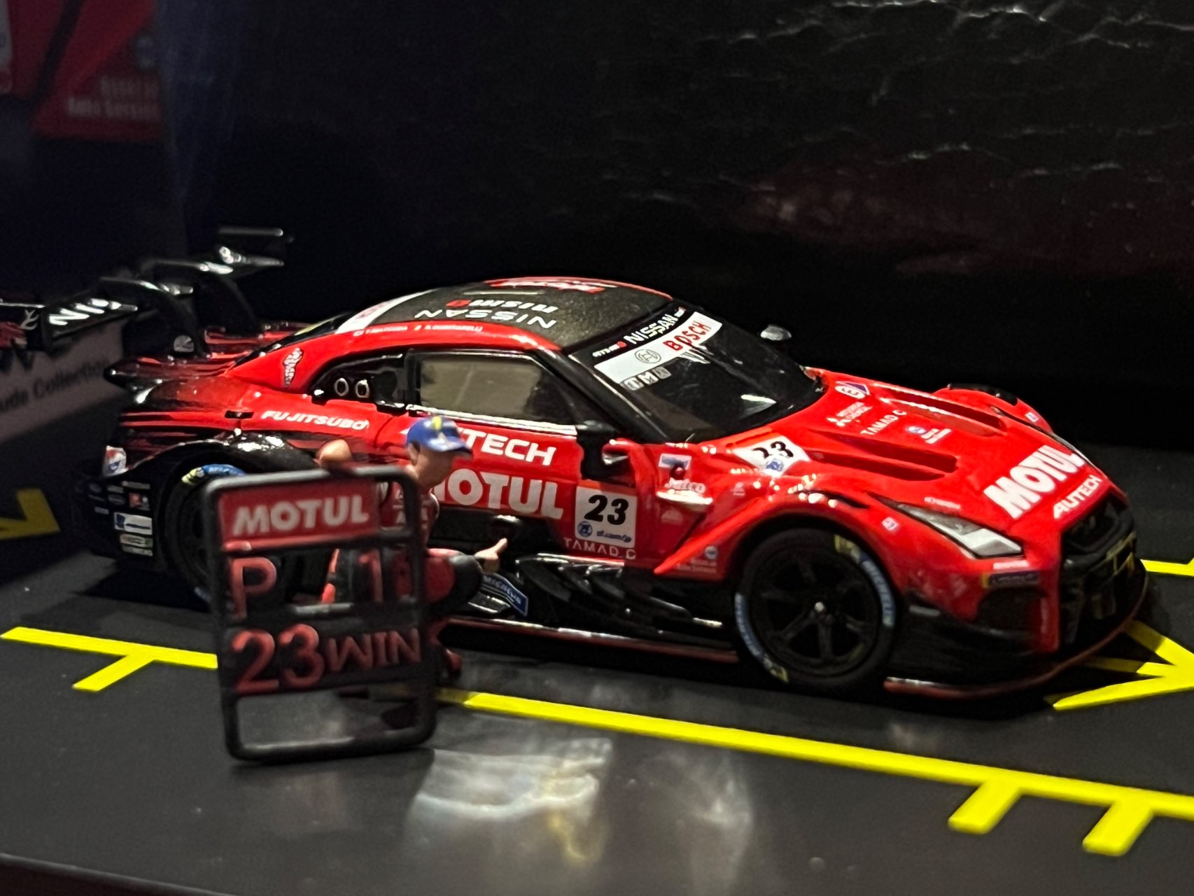 MINI-GT GT-R Nismo GT500 SUPER GT 松田次生 日産 GT-R Nismo GT500 SUPER GT 2021 R3.Suzuka 優勝車 #23