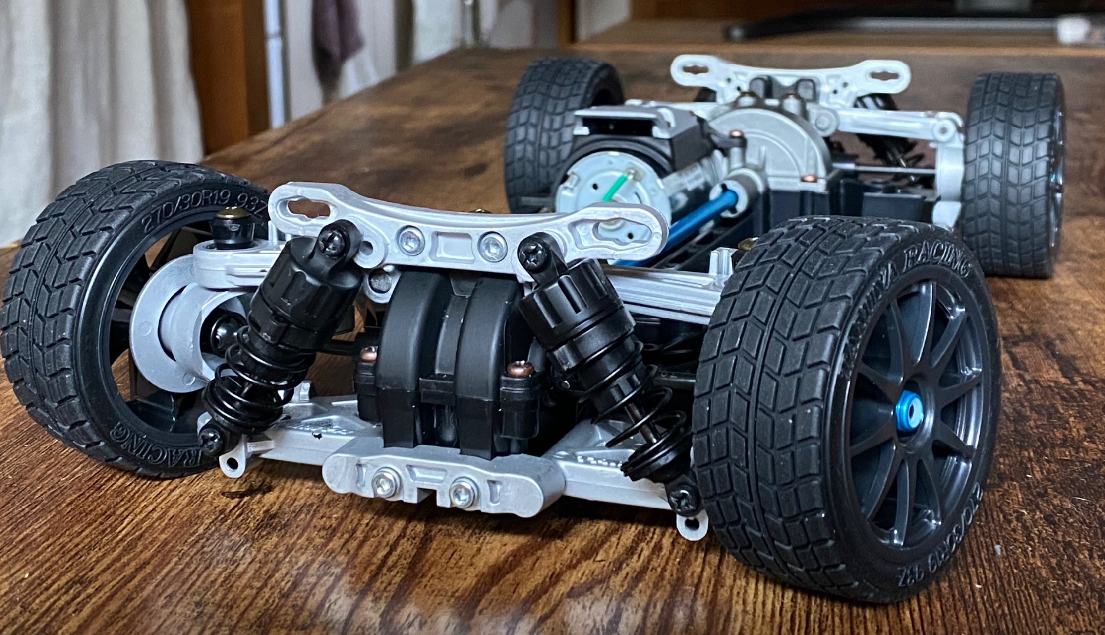 1/10 マクラーレン セナ TT-02シャーシ　プロポセット 1/10RC マクラーレン セナ (TT-02シャーシ): RCモデル｜TAMIYA SHOP