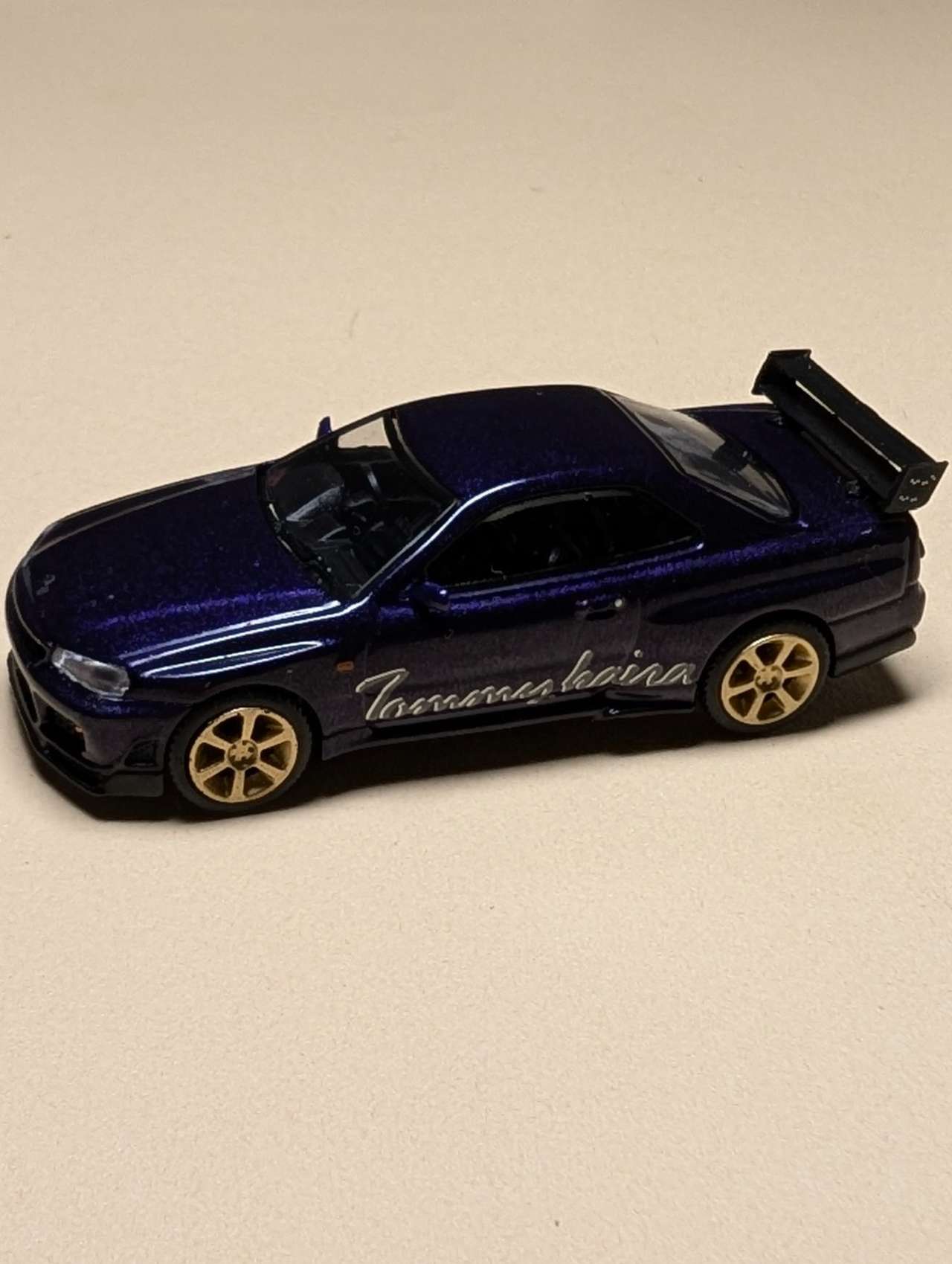 1/64 Nissan スカイライン GT-R R34 トミーカイラ R-zミッドナイト 