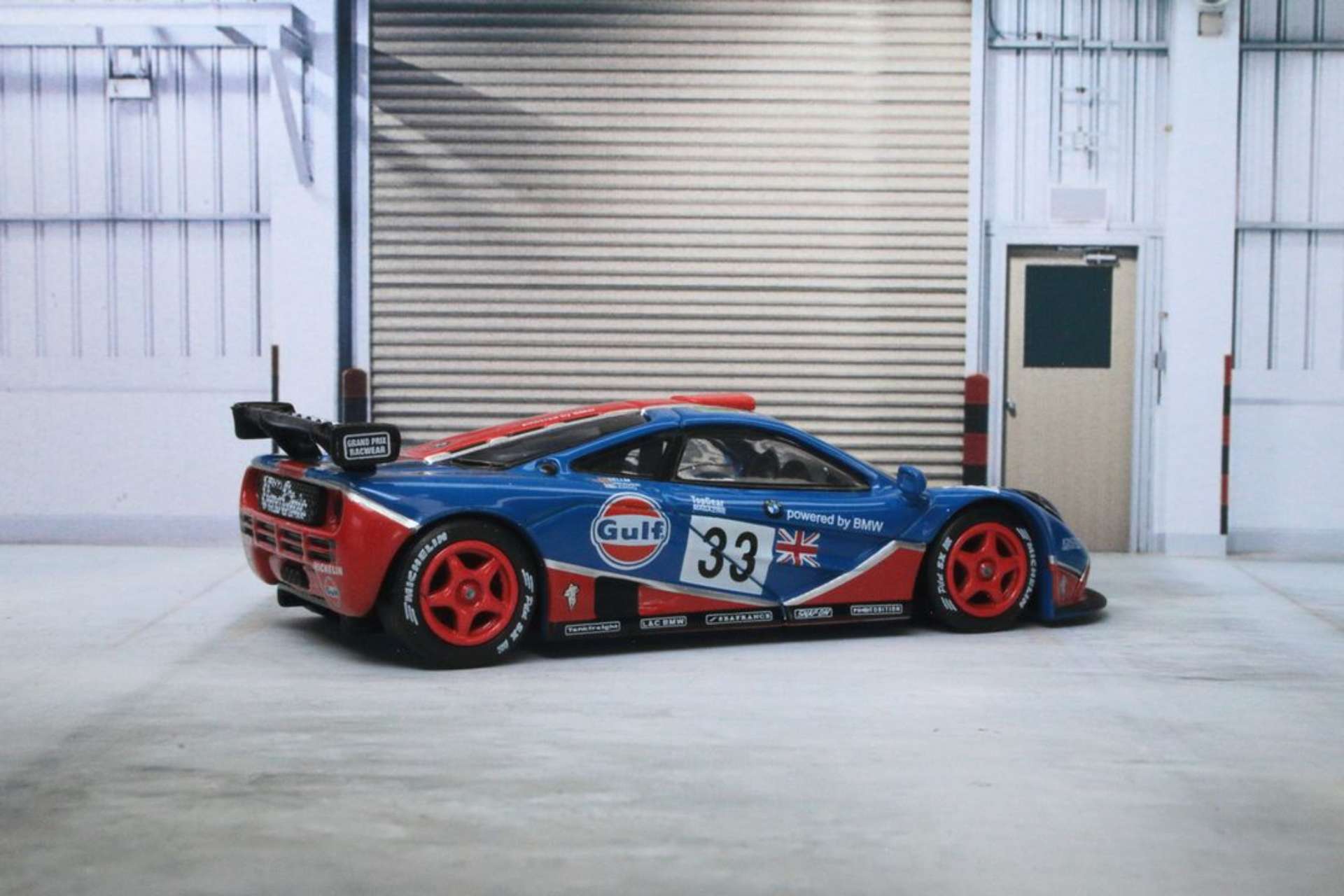 1/64 マクラーレン F1 GTR ル・マン24時間 1996 #33【MGT00723-L