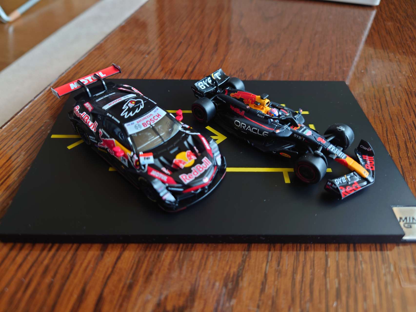 【限定品】SUPER GT 100RACES SPECIAL SET SUPER GT 100RACES SPECIAL SET