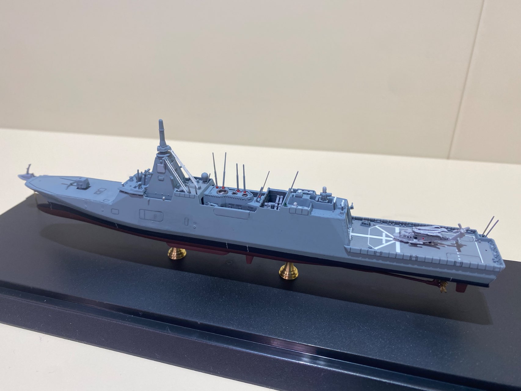 1／700 多機能護衛艦やはぎ FFM-5 洋上ジオラマ仕上 Amazon | ピットロード 1/700 海上自衛隊 護衛艦 FFM-5 やはぎ