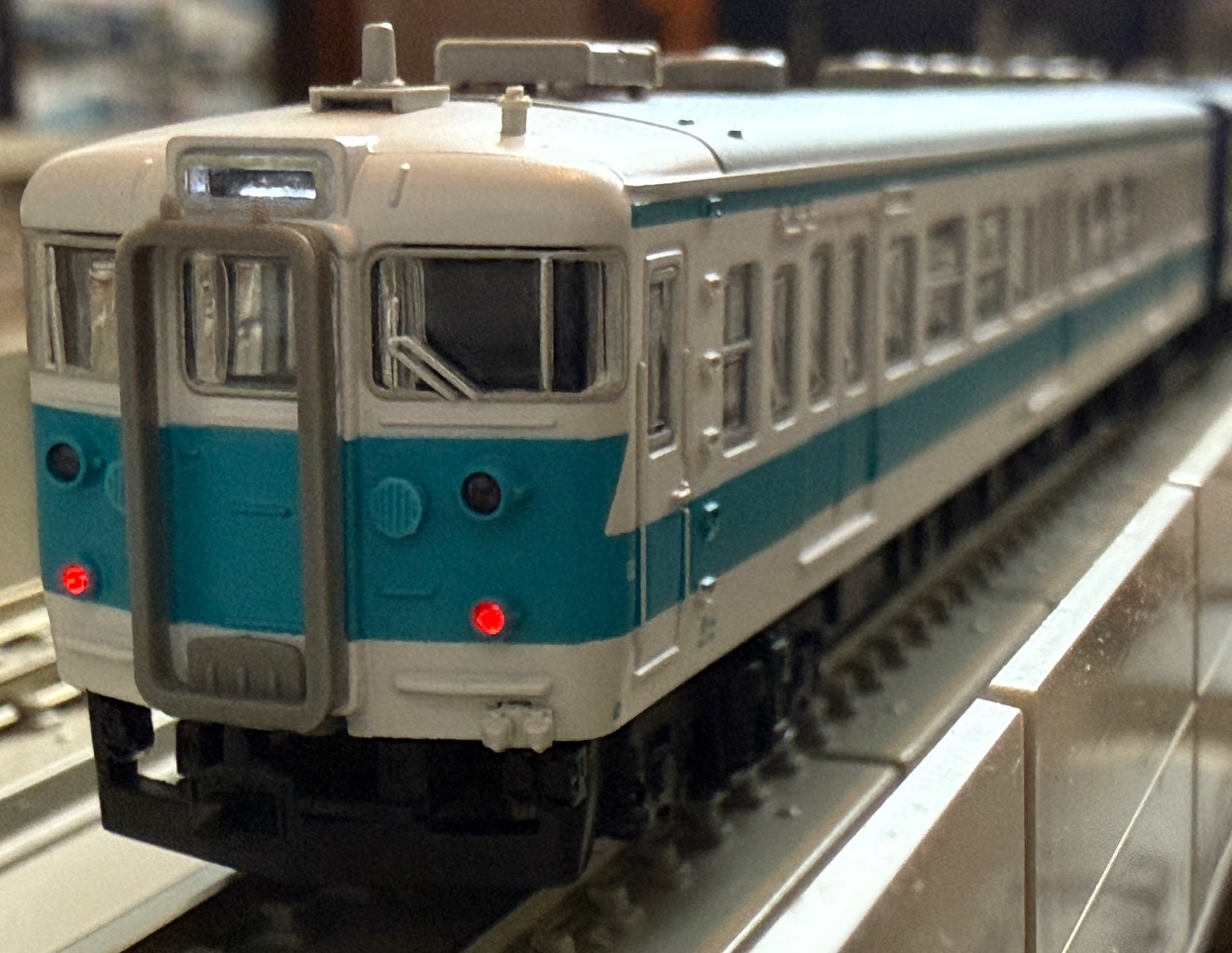 鉄道部品 113系　テーブル　2種類 特別企画品】 JR 113-2000系 近郊電車 (横須賀色・幕張車両