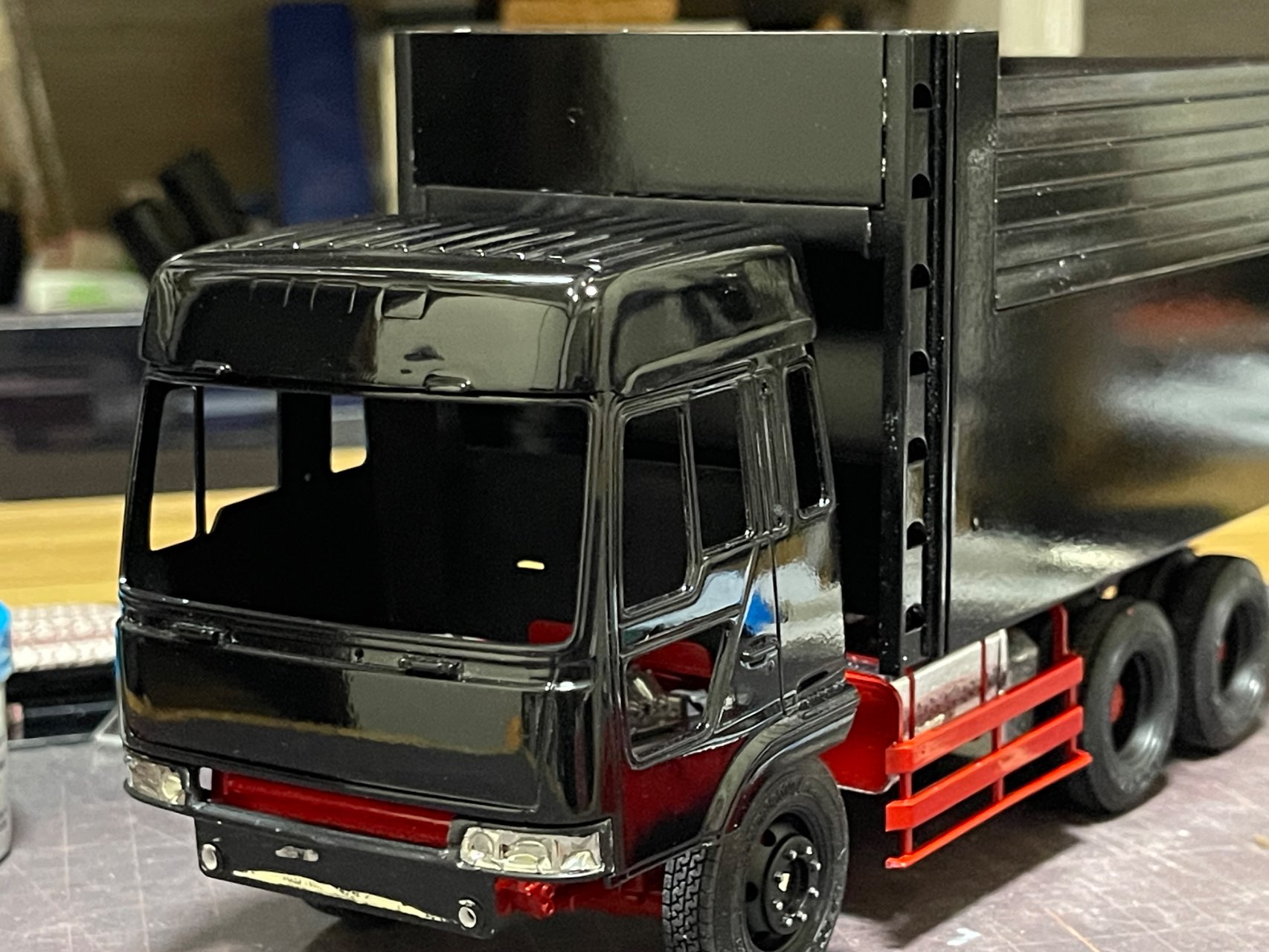 再生産】1/32 ザ・デコトラ No.5 一発屋【68717】 | アオシマ | ABK