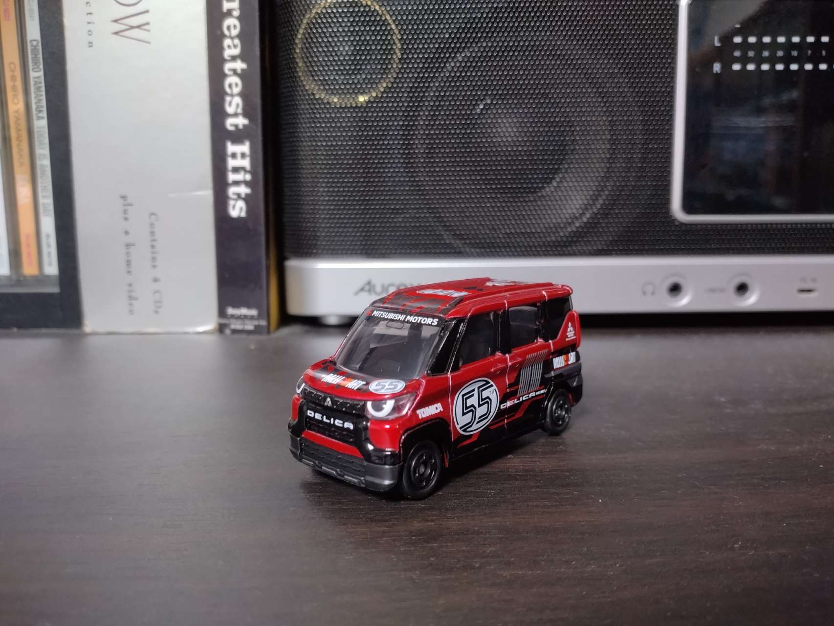 トミカ　55台 トミカ 三菱 デリカミニ トミカ55周年記念仕様 | タカラトミー