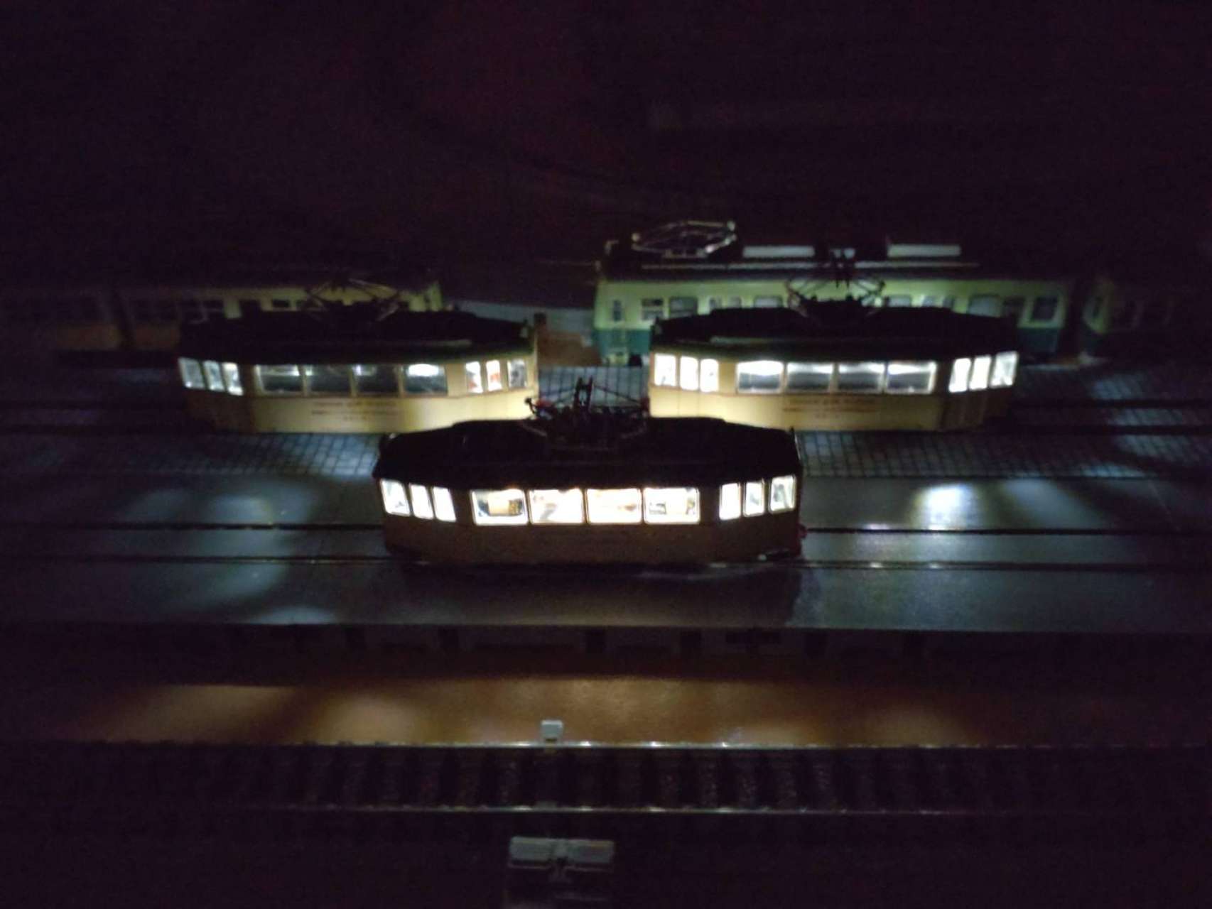 N) 14-071-1 広島電鉄200形（ハノーバー電車）※動力改良品 | カトー