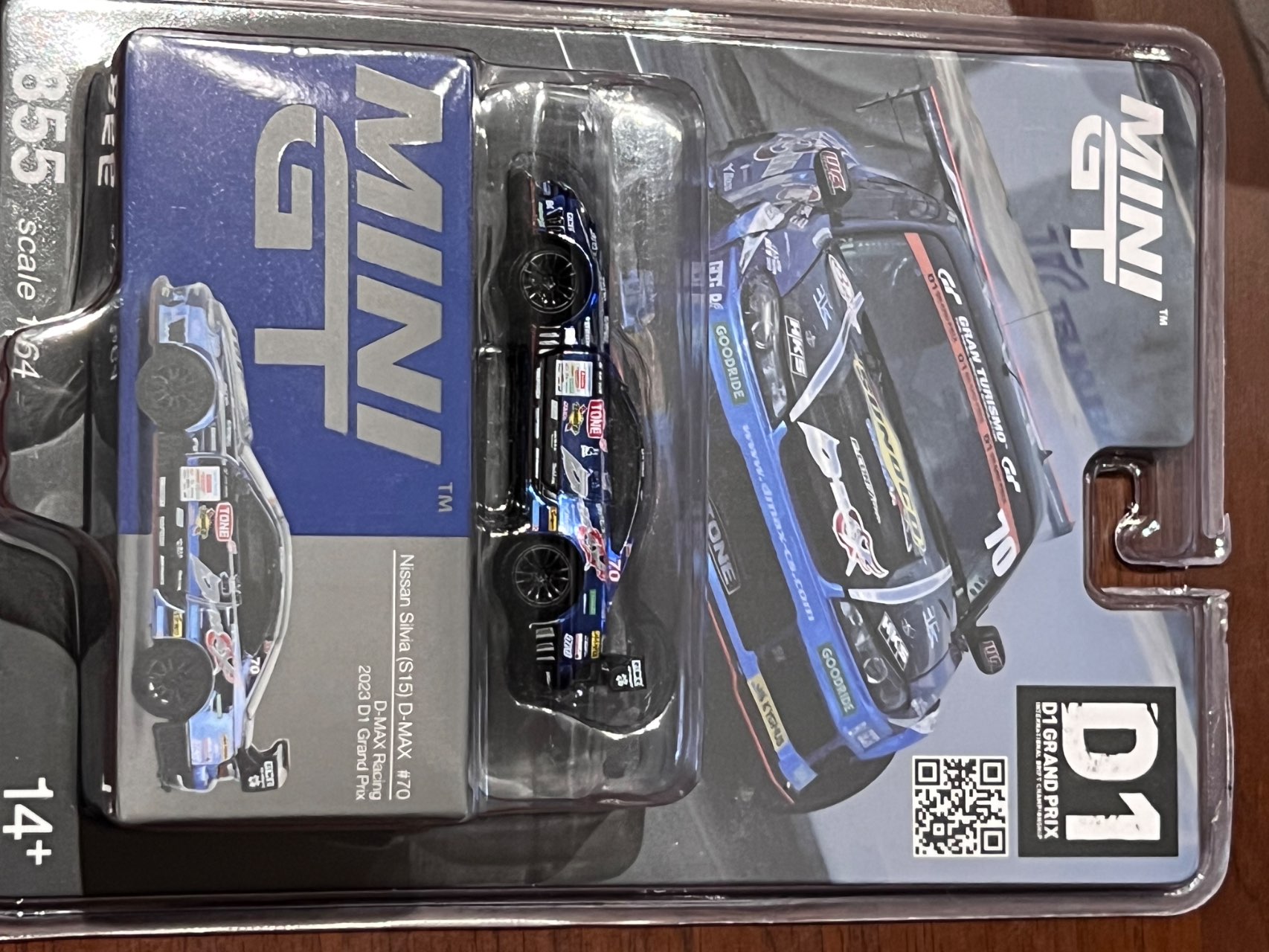 1/64 Nissan シルビア (S15) D1 GP 2023 #70 D-MAX RACING(右ハンドル