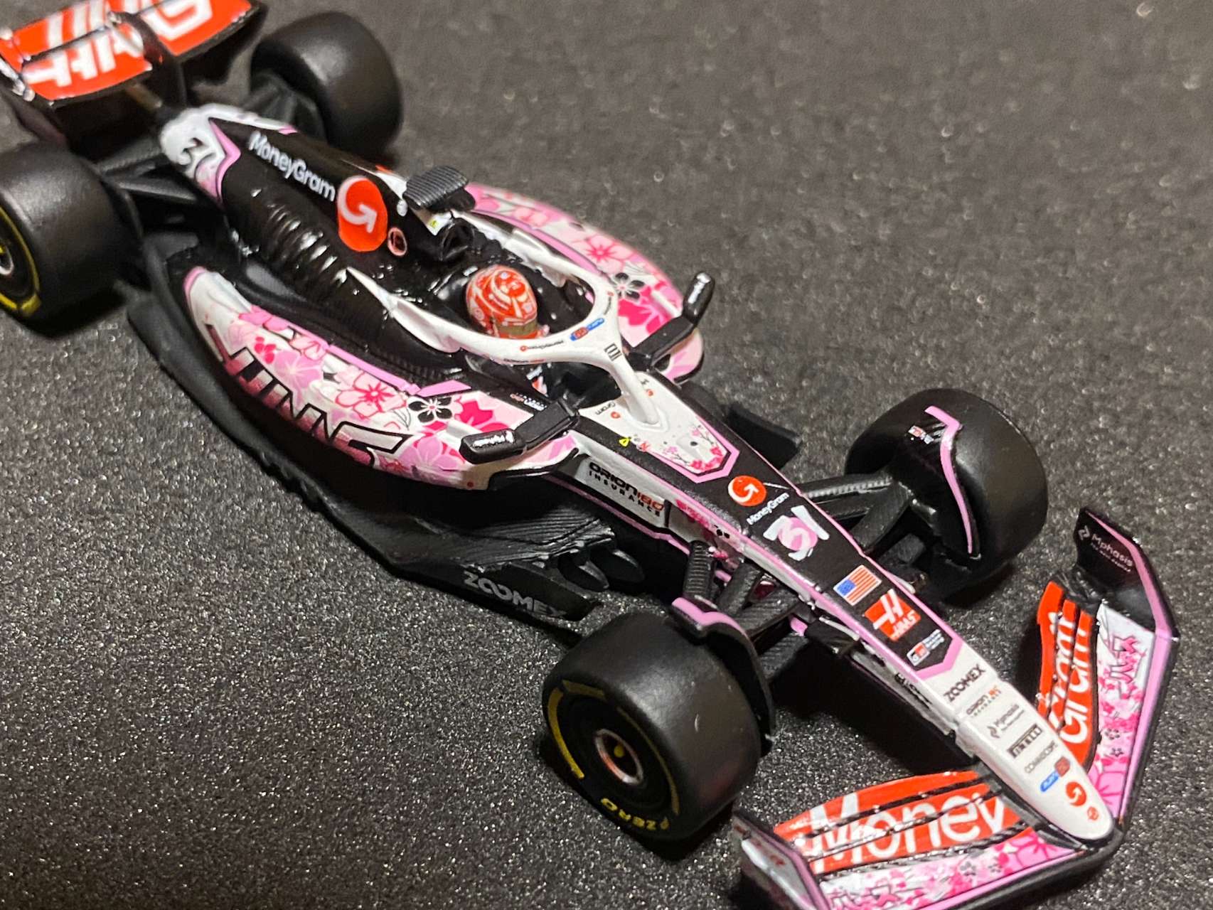 1/64 Haas VF-25 No.31 MoneyGram Haas F1 Team Japanese GP 2025