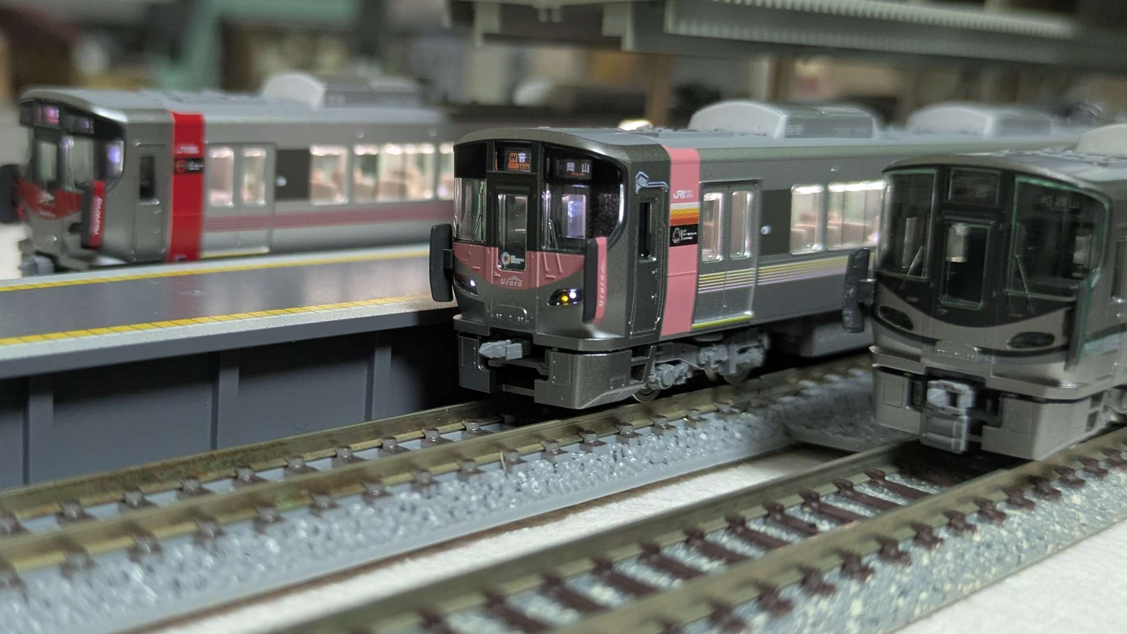 N) 97213 JR 227系近郊電車（Red Wing・3両）基本セット | トミックス