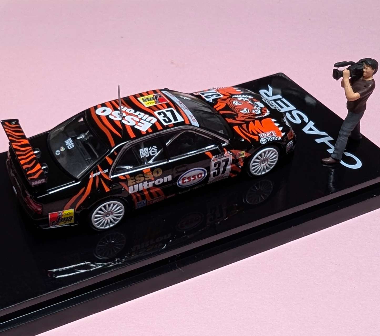 1/64 ESSO TOM'S チェイサー (#37) 1998 JTCC【HJR642072A】 | ホビー