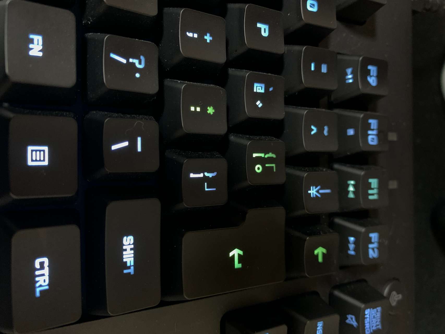 Logicool G PRO ゲーミングキーボード テンキーレス 日本語配列