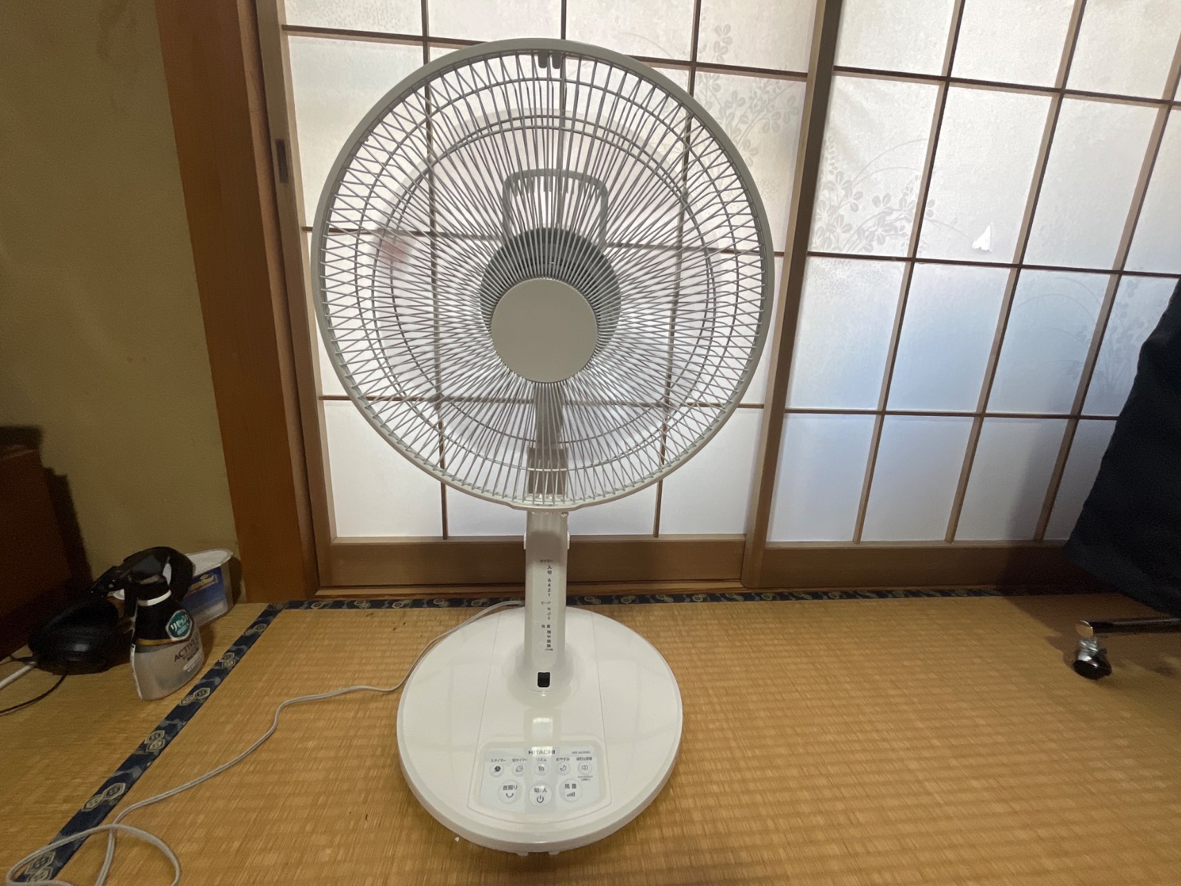 扇風機】リビング扇（ホワイト） | 日立｜HITACHI | HEF-AL300G