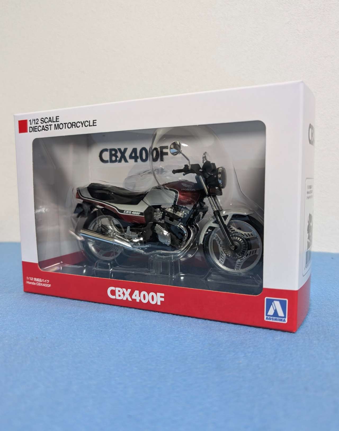 1/12 完成品バイク Honda CBX400F パール/キャンディレッド