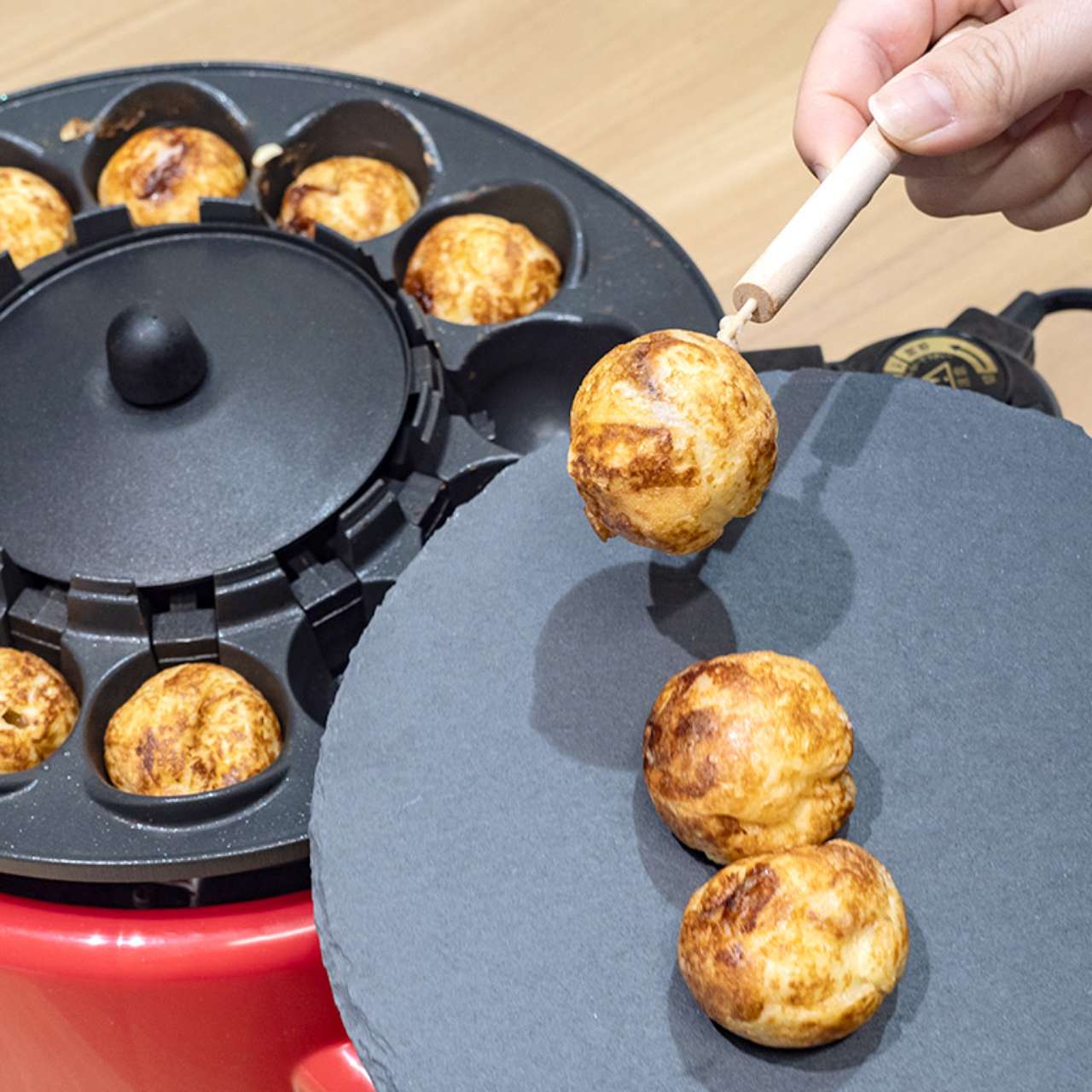 自動返し式 たこ焼き器 12穴 杉山金属 中古品 たこ焼き器（12穴タイプ） | 杉山金属 | KS-2614 | Joshin webショップ