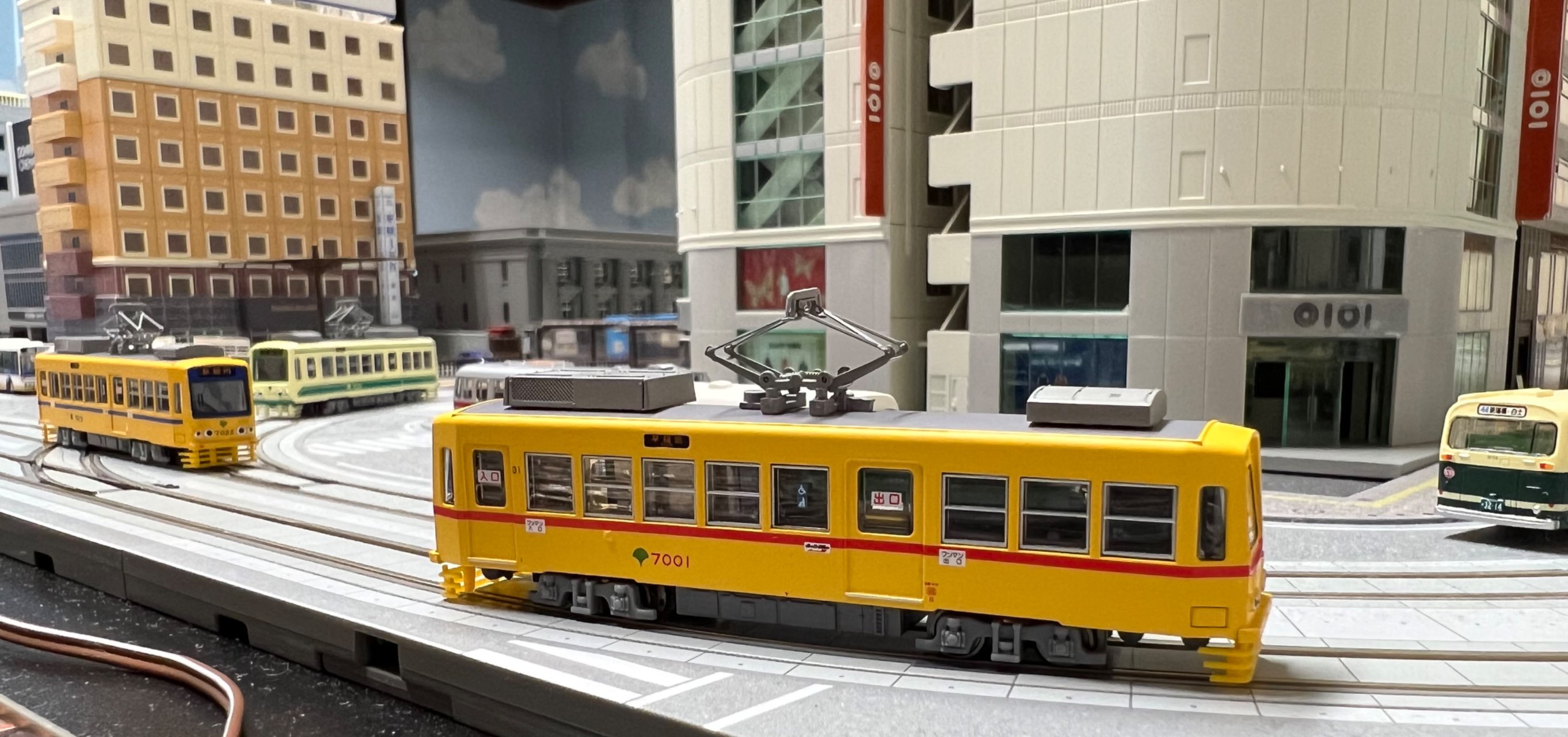 N) NT170 東京都電7000形「更新車」“7001 赤おび”（M車