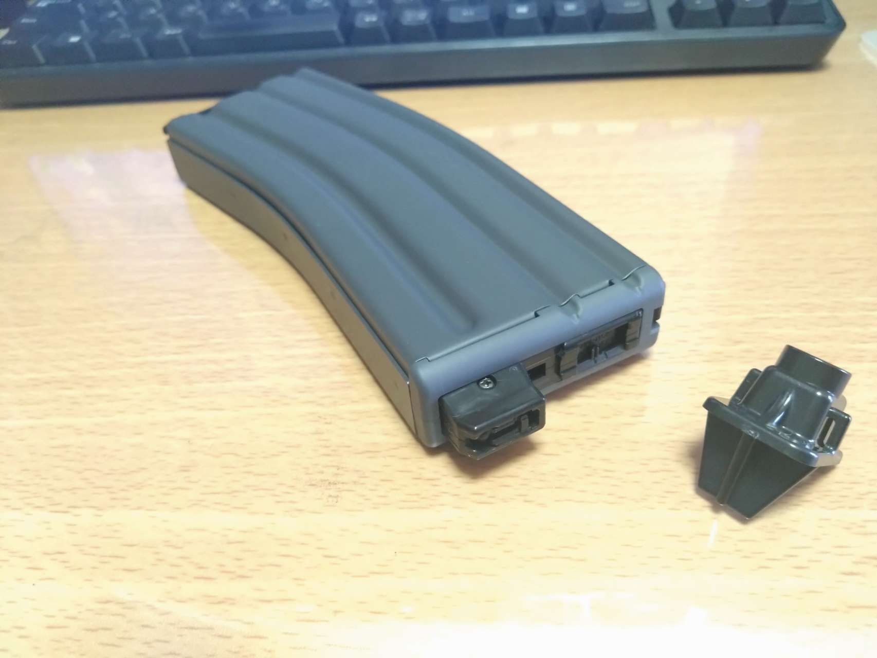 電動ガン 「EVOLT」 M4シリーズ 共通 81連マガジン | 東京マルイ