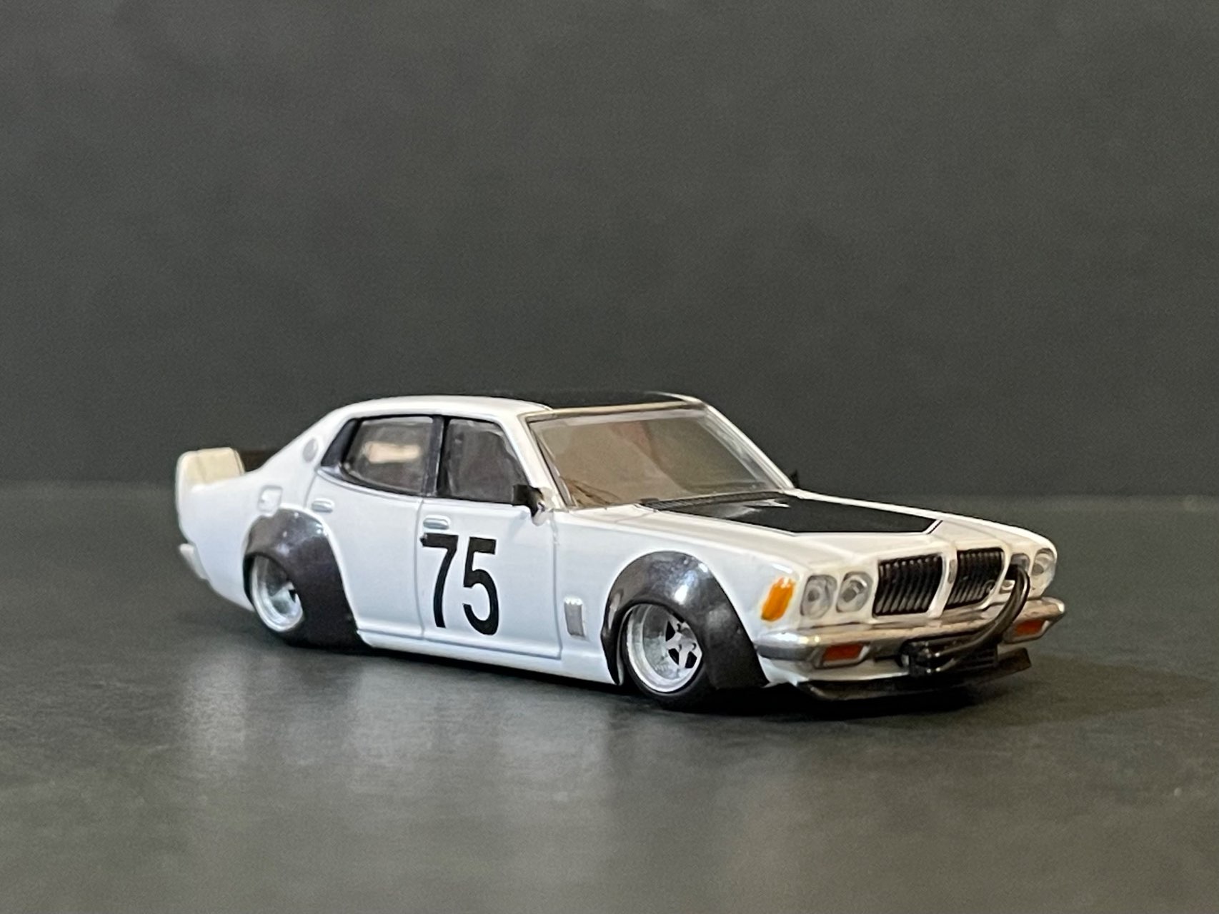 1/64 グラチャン16弾 サメブル4Dr SP(4) BoostGear 特注カラー（台座