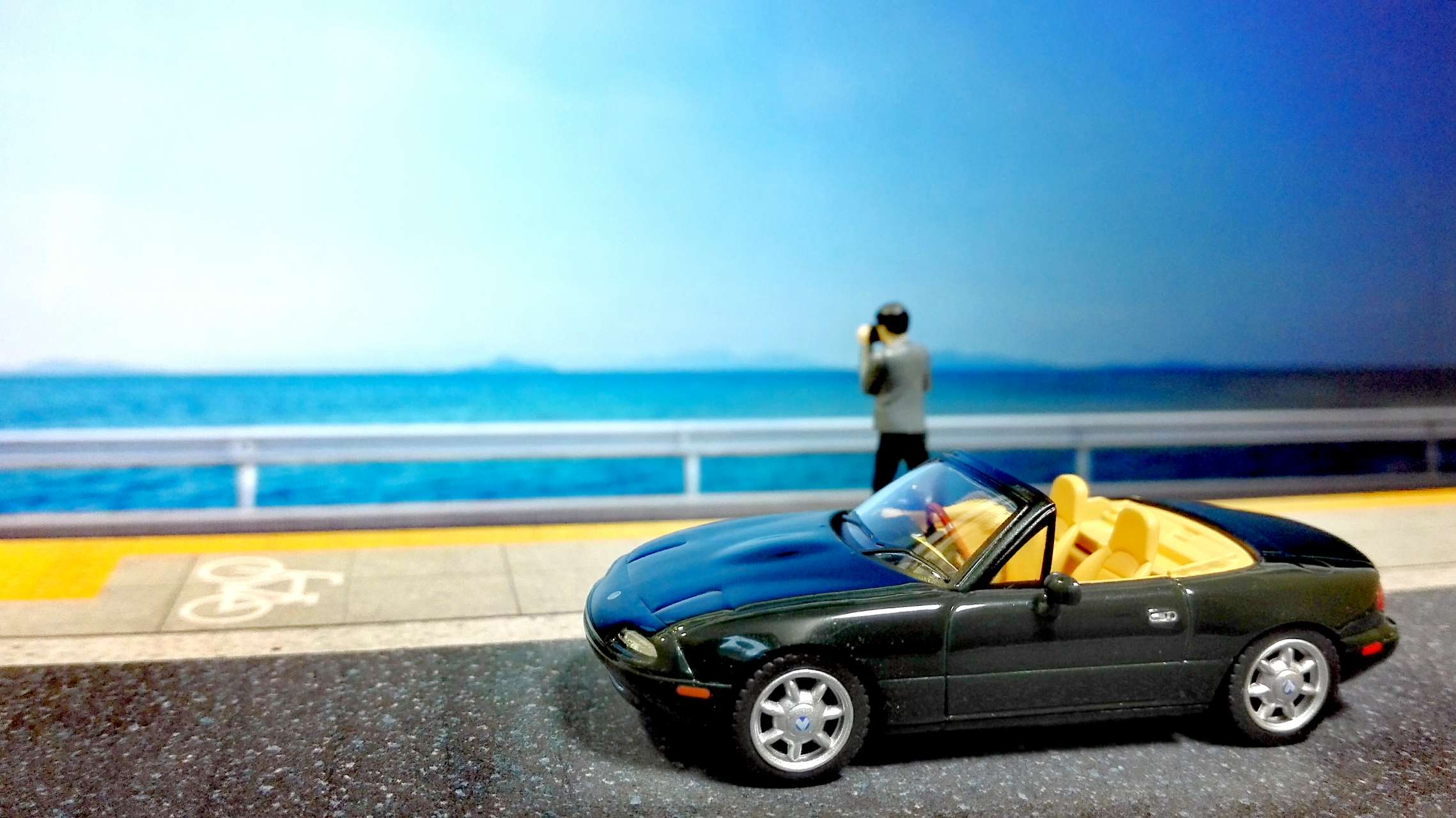 1/64 マツダ ユーノスロードスター Vスペシャル(右ハンドル)【MGT00838