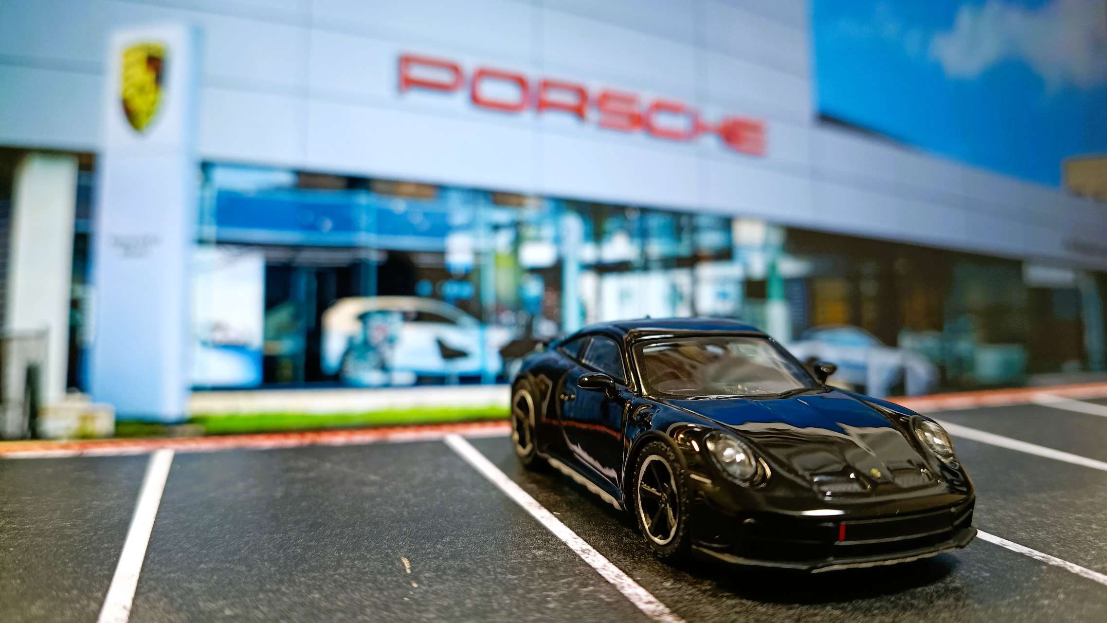 1/64 ポルシェ 911 ダカール ブラック(右ハンドル)【MGT00958-R