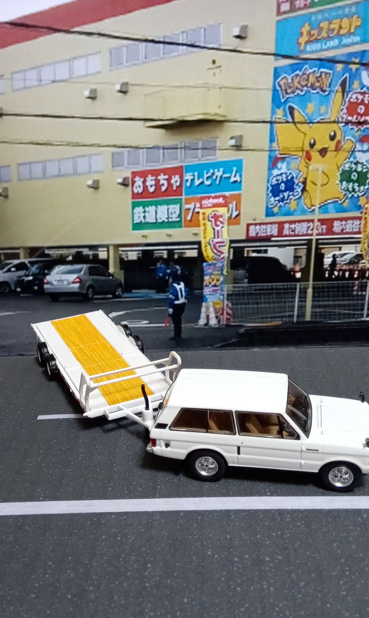 1/64 カーキャリアトレーラー ホワイト【MGTAC21】 | MINI－GT