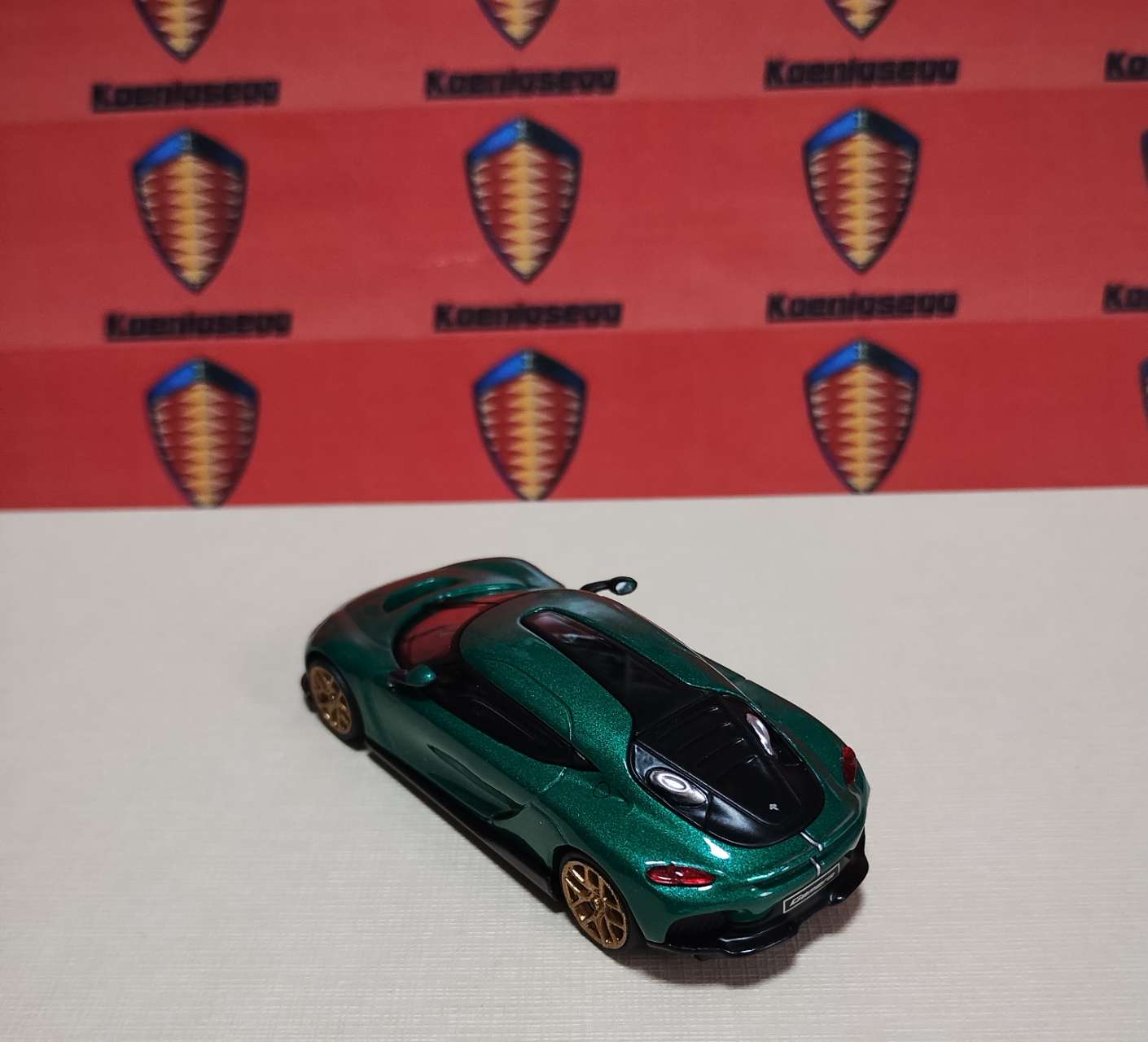 1/64 Koenigsegg Gemera Green【T64G-TL053-GR】 | ターマックワークス
