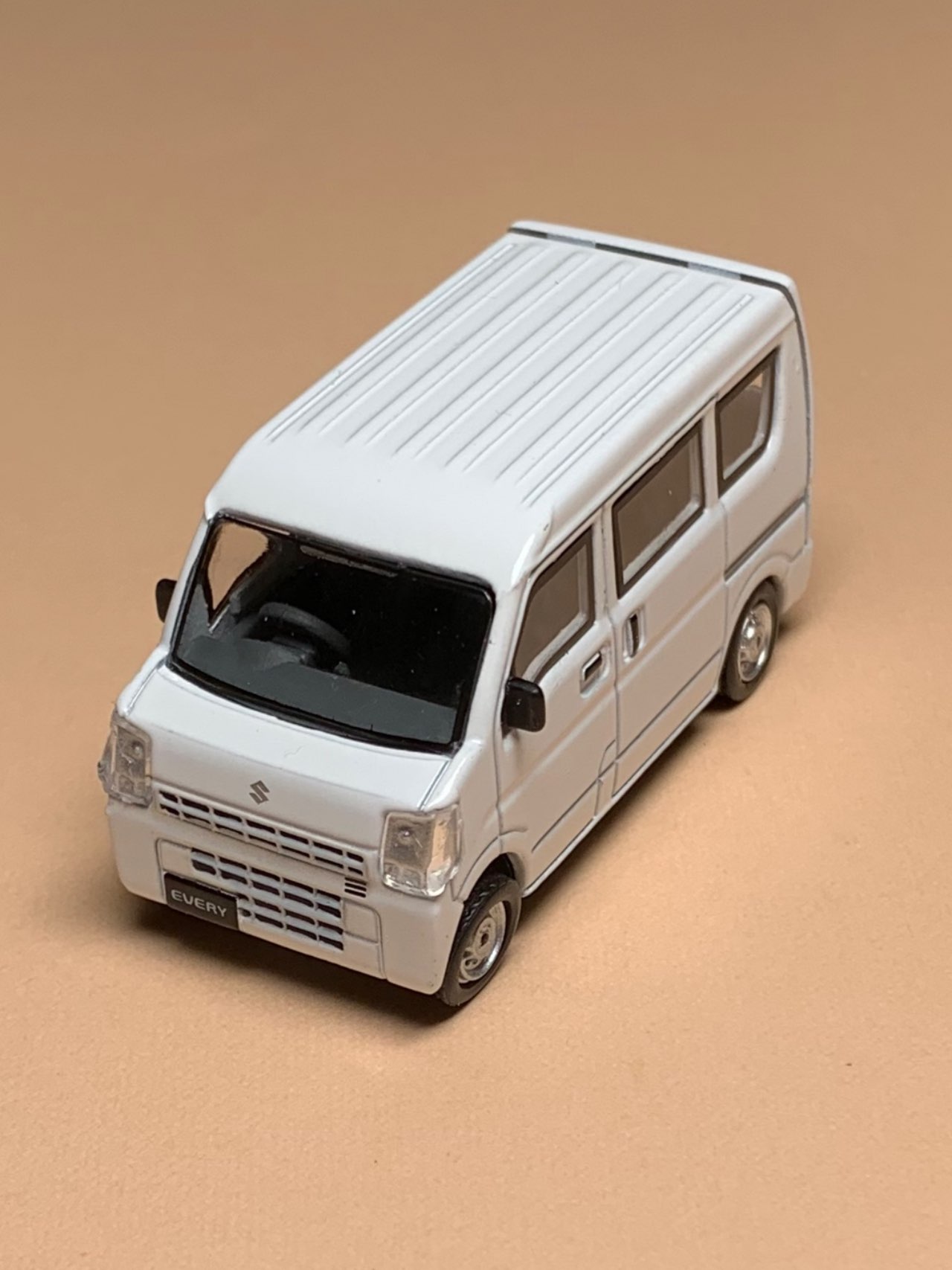 1/64 Suzuki Every Pearl White【SU22JSSP120】 | Era CAR