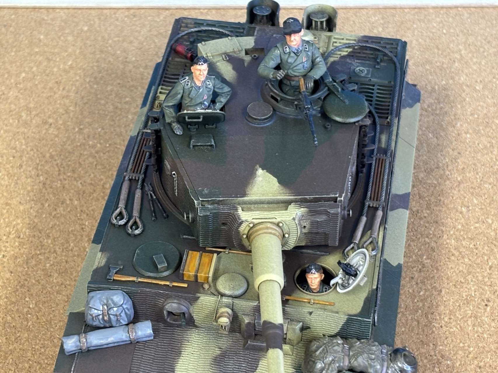 ドイツ タイガーI 型重戦車後期型 (プラモデル) - ホビーサーチ