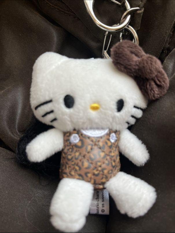 HELLO KITTY】トイキーホルダー6 | [公式]ローリーズファーム （LOWRYS