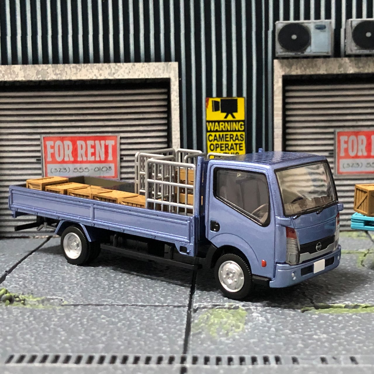 1/64 LV-N64c 日産 アトラス(F24) ロングボディ フルスーパーロー