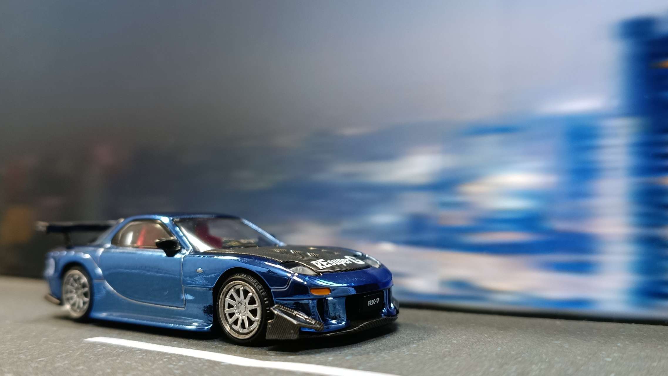 1/64 マツダ RX7 RE：雨宮 ワイドボディ ブルークロム【PR640223