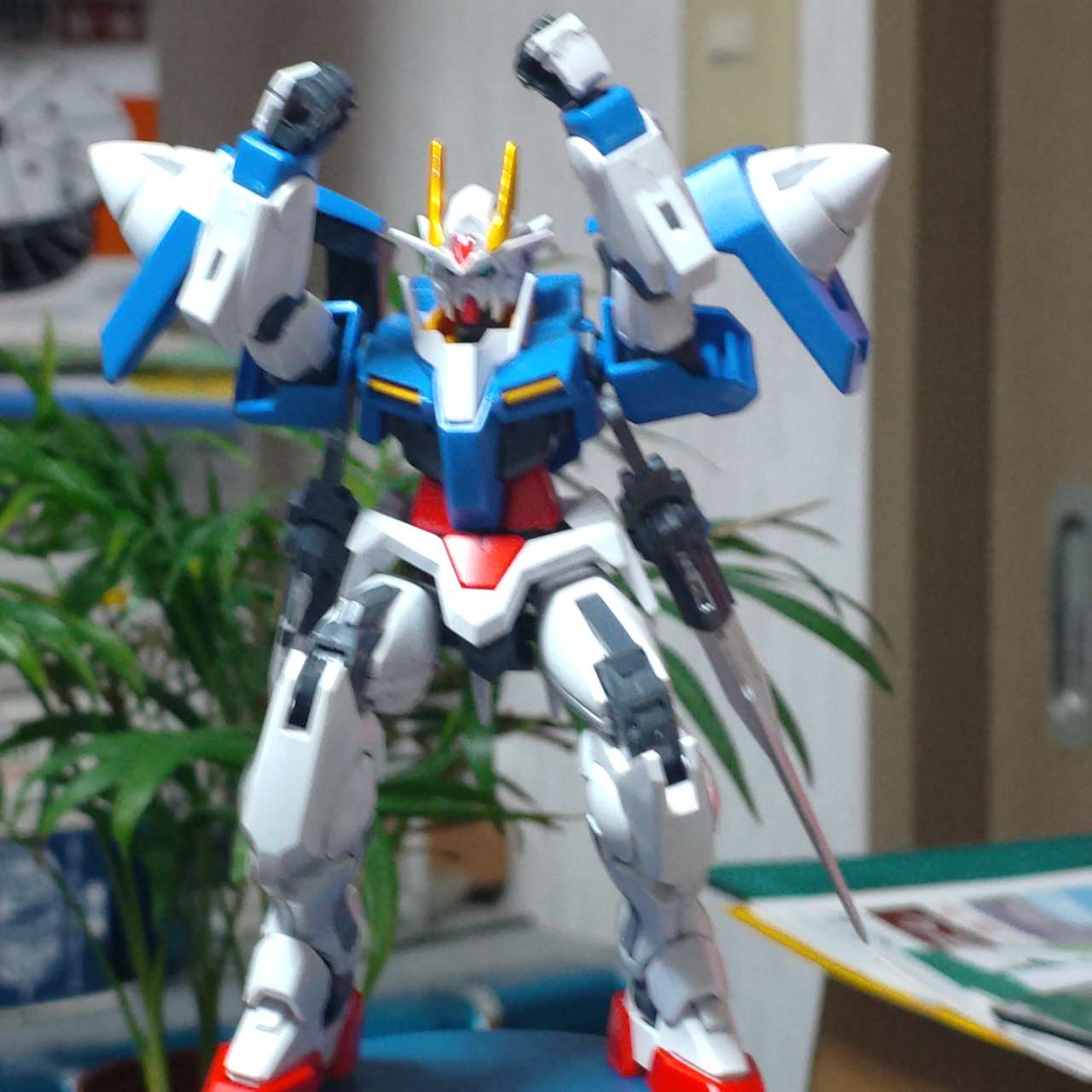1/144 HG ダブルオーガンダム (機動戦士ガンダム00) | バンダイ