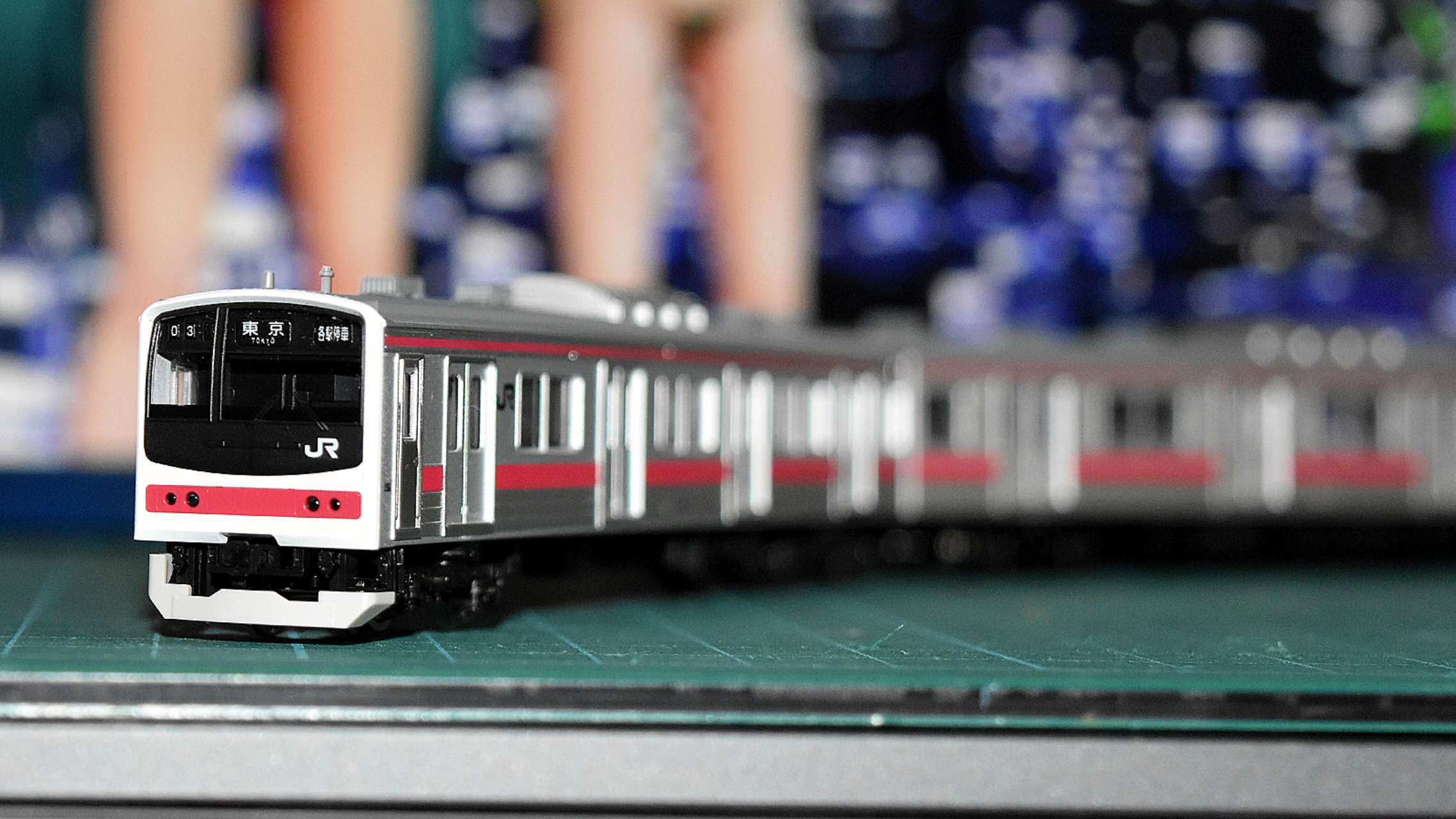 tomix 98878 JR 205系通勤電車（京葉線・新製車）セット 205系通勤電車（京葉線・新製車）が入線しました。 TOMIX 98878
